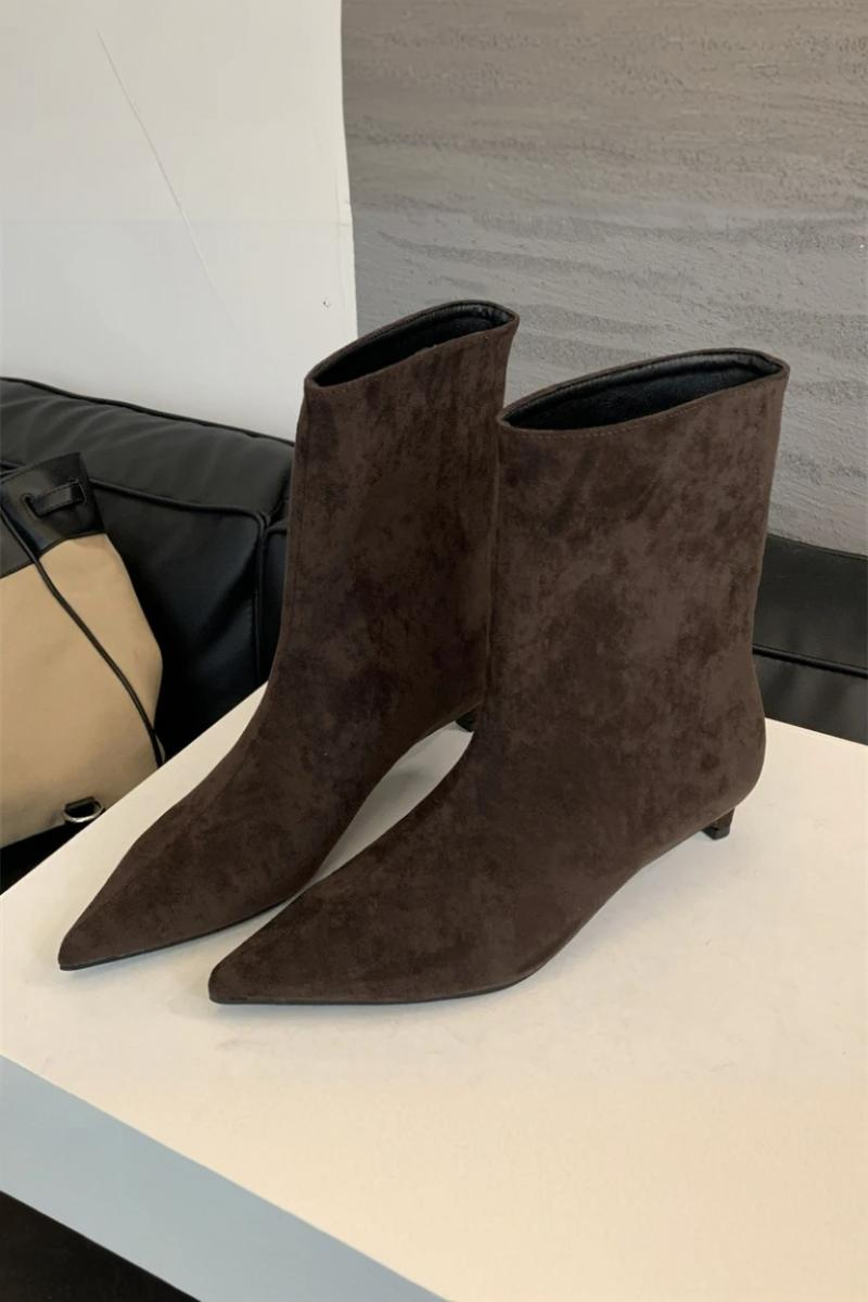 Selvya - Botki Damskie Na Niskim Obcasie z Noskiem w Szpic