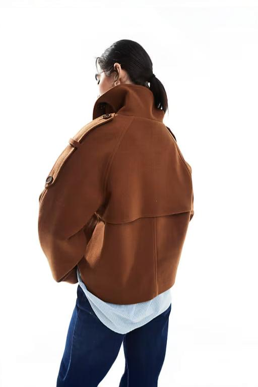 Ciepła Kurtka Damska | Wysoki Kołnierz i Funkcjonalne Detale