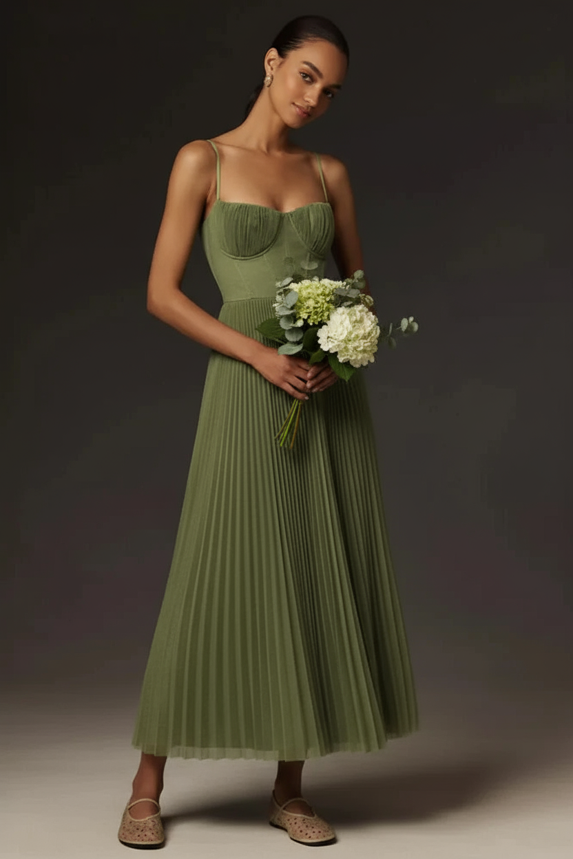 Victoria - Sukienka Maxi | Plisowany Dół i Gorsetowy Krój